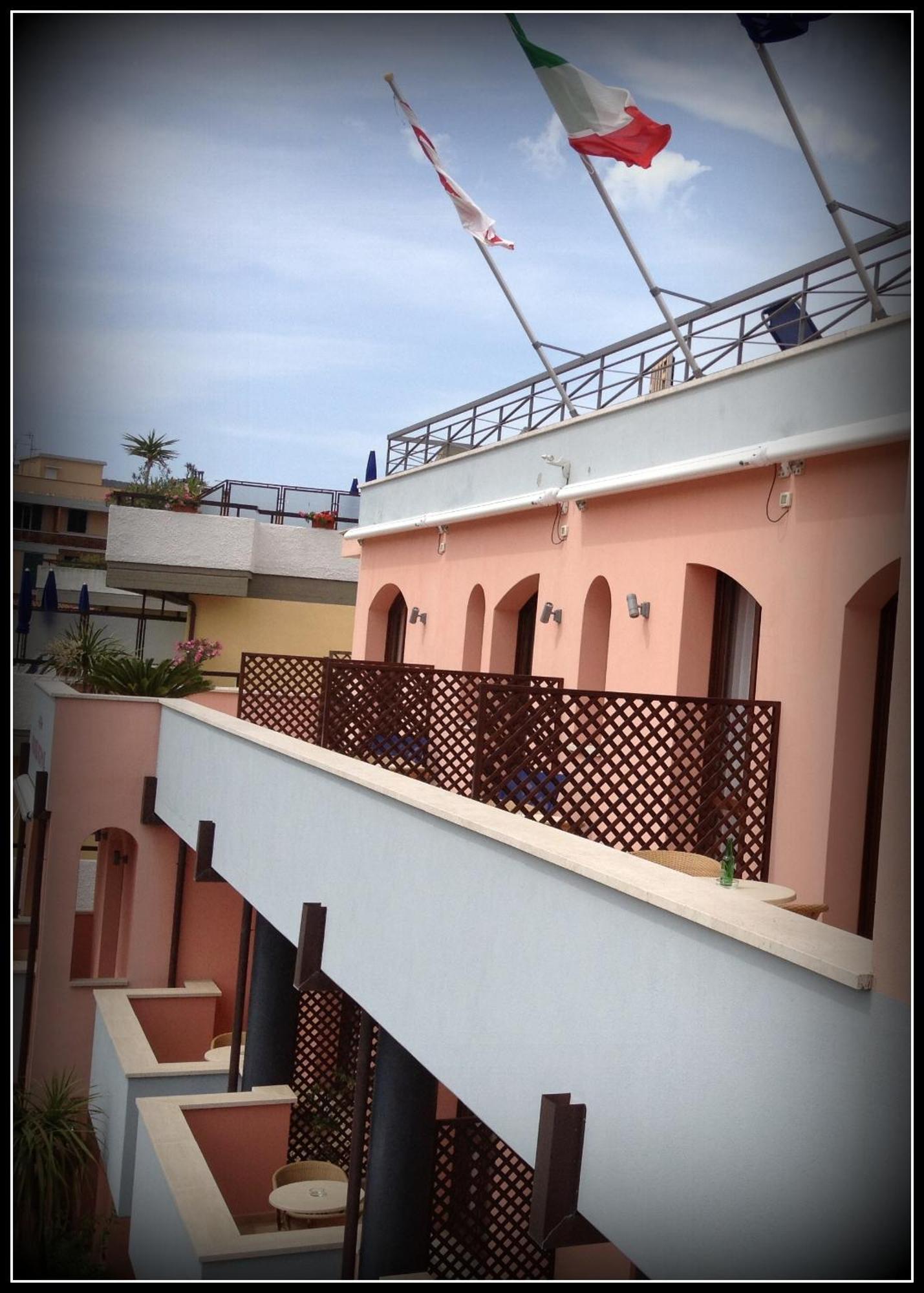 Hotel Mistral Marina di Campo Eksteriør billede